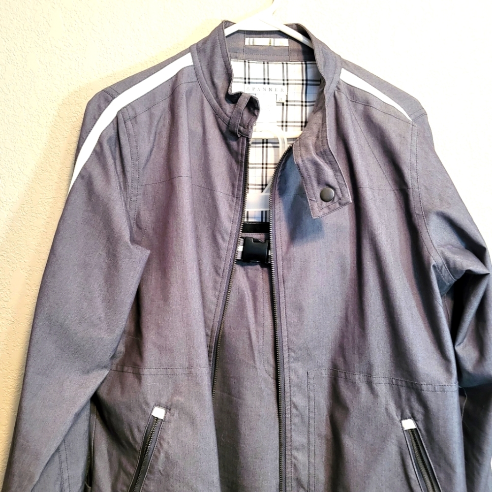 Spanner women's jacket with matching pants set. Size 12. Grey.